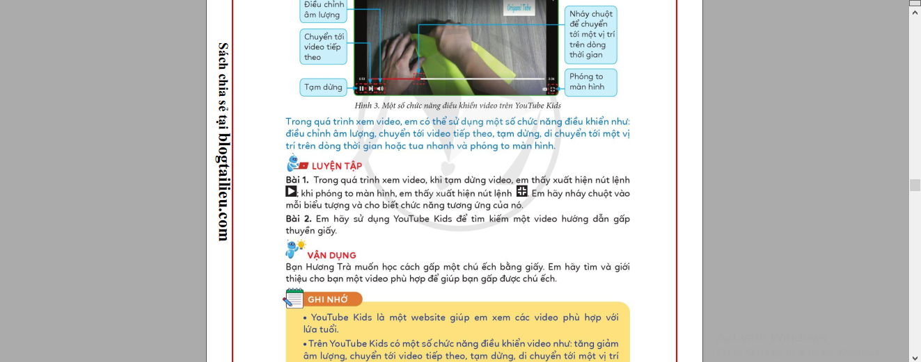 A screen shot of a video chat

Description automatically generated