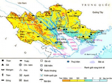 Vùng nào trong ba miền tự nhiên Việt Nam có nhiều sông, suối và đồng bằng?
